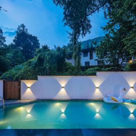 Moganshan Pinhouwu Hotel, готель у місті Deqing
