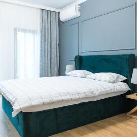 Deluxe Central Rooms, hotel in Karlovo