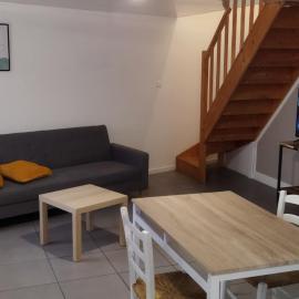 Appartement en duplex à Hébuterne, avec lave linge