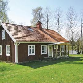 Two-Bedroom Holiday Home In Langaryd