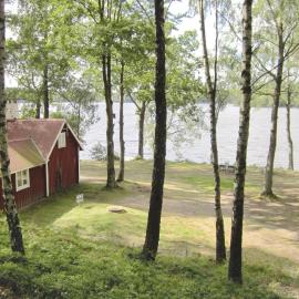 2 Bedroom Lovely Home In Hyltebruk, Hotel in Hyltebruk