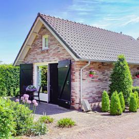 Awesome Home In Udenhout With Wifi