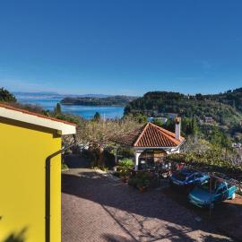 Beach Front Apartment In Piran With Wifi
