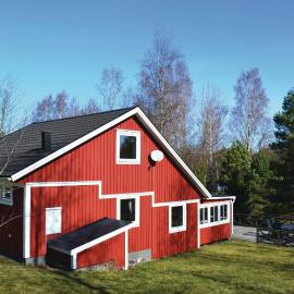 Nice Home In Lenhovda With Wifi: Lenhovda şehrinde bir otel