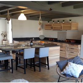 Camping des Tourbières - Gîtes, hotel in Vendoire