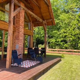 Domek Pod Lasem 45,1 Ostoja Bukowo, hotel in Borowy Młyn