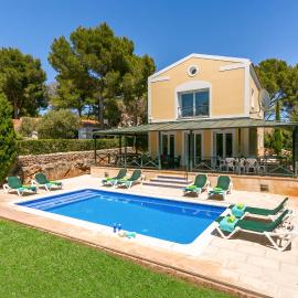 Villa Serafina by Villa Plus