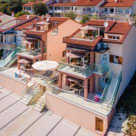 Viesnīca Bella Vista Apartments pilsētā Peruški