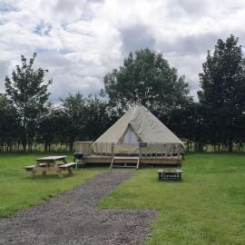 Swanns Bridge Glamping, hotel in Limavady