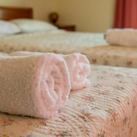 Polymnia Studios, hotel in Olympic Beach