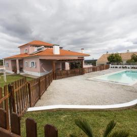 Vivenda Esgravina, Hotel in Sesimbra