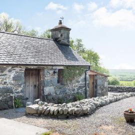 Y Becws, hotel in Llanbedr