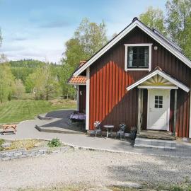 Holiday Home Rörvik 47、Rörvikのホテル