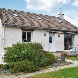 Awesome Home In Marcey-Les-Grèves With Wifi