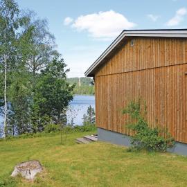Holiday Home Algustorp Hestra, hotelli kohteessa Hestra