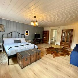 Casa Bella Oschesina by Quokka 360 - Charming Stay in the Village of Osco, Hotel in Osco