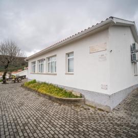 Casas da Escola - "A Escola" - Meãs – hotel w mieście Pampilhosa da Serra