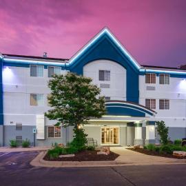 Best Western Plus Wausau-Rothschild Hotel, hotel u gradu Rothschild