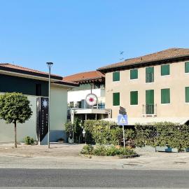 Hotel Locanda Al Sole โรงแรมในCastello di Godego