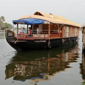 Sreekrishna Houseboat, hotel in Kumarakom