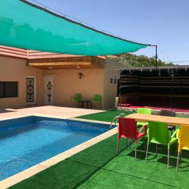 مزرعة سيلا خاصة للعائلات, hotel v destinácii Ajloun