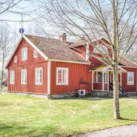 Lovely Home In Åryd With Kitchen