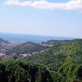 Collina Belvedere, appartamento indipendente in villa Salerno-Capezzano, hotel em Pellezzano