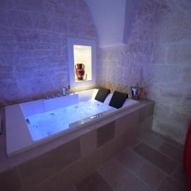 Pietra Bianca Luxury Suite Ostuni, hotel a Ostuni