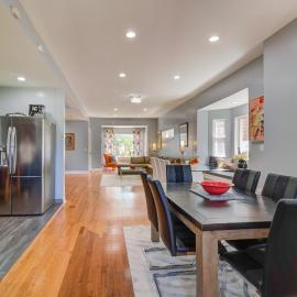 Spacious 5-BR House near Transit w Parking, hotel a Chicago