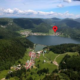 Hotel Priehrada, hotel di Dedinky