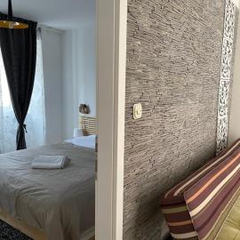 Apartments Kremenic, hotel em Cres
