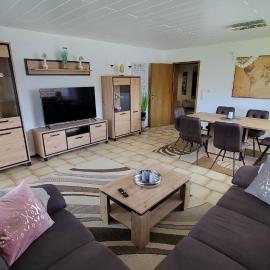 Ferienwohnung Edol - 3 Schlafzimmer - 6 Personen - Schollbrunn Spessart, hotel em Schollbrunn