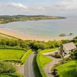 Fintra Beach B&B, hotel i Donegal