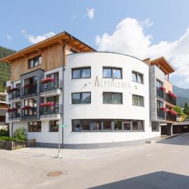 Anthony's Peaks & Pillows, hotel u Sankt Anton am Arlbergu