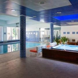 IBERSOL SPA AQQUARIA SUITES, hotel i Salou