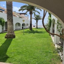 Casas Blancas Parque Montroig
