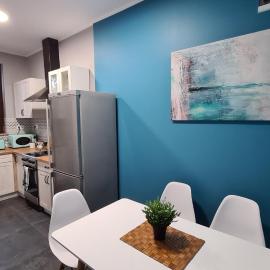 Urocze Apartamenty na Wsi, viešbutis mieste Golędzinów