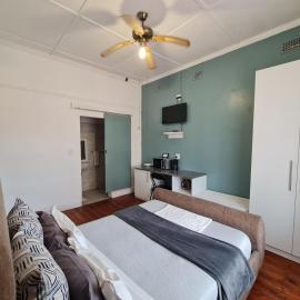 The Beach Hide, hotel v destinaci East London