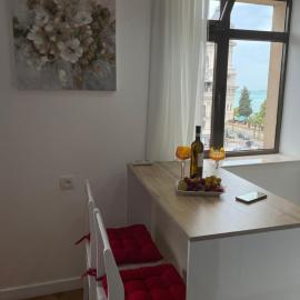 Apartment 2 minutes from the Sea