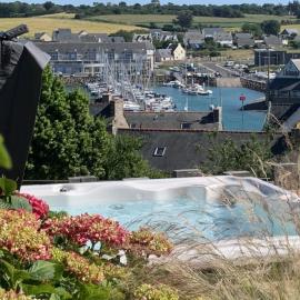 Studio de Charme "Le Coquillage " Jacuzzi privatif、プレヌフ・ヴァル・アンドレのホテル