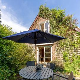 Bramley Cottage, viešbutis mieste Oteri Sant Meri