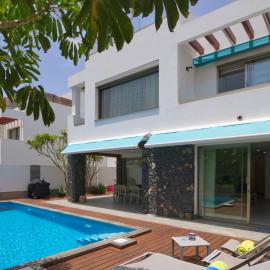 Villa BLUE PORTOFINO Los Cristianos, Heated Pool