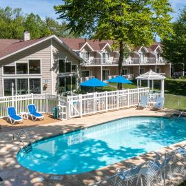 Somerset Inn & Suites、エフライムのホテル