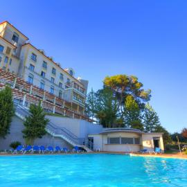 Lam Hotel Estarreja, hotel v mestu Estarreja