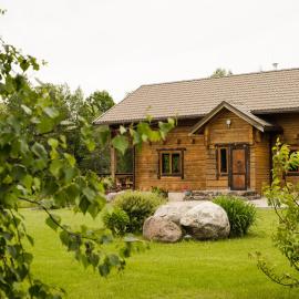 Vila Juodenėnai, Hotel in Žaugėdai