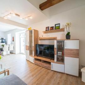 Ferienhaus Teichblick und Turmblick, mit Kultur in Großzschepa, Nähe Leipzig, hotel a Großzschepa