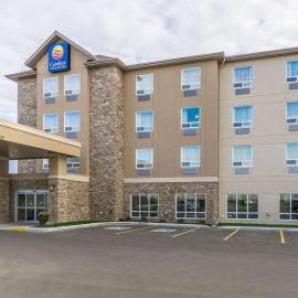 Comfort Inn & Suites Edmonton International Airport, hotel em Nisku