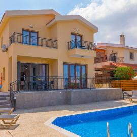 Villa Aeria, hotel u gradu Lyso