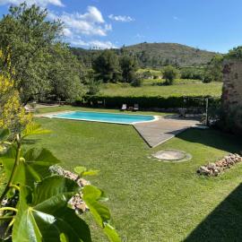 Monte Vinea, hotel a Montouliers