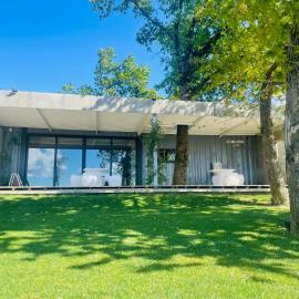 Apartamento Con Jardín Rodeado de Viñedos, Hotel in Ribadumia